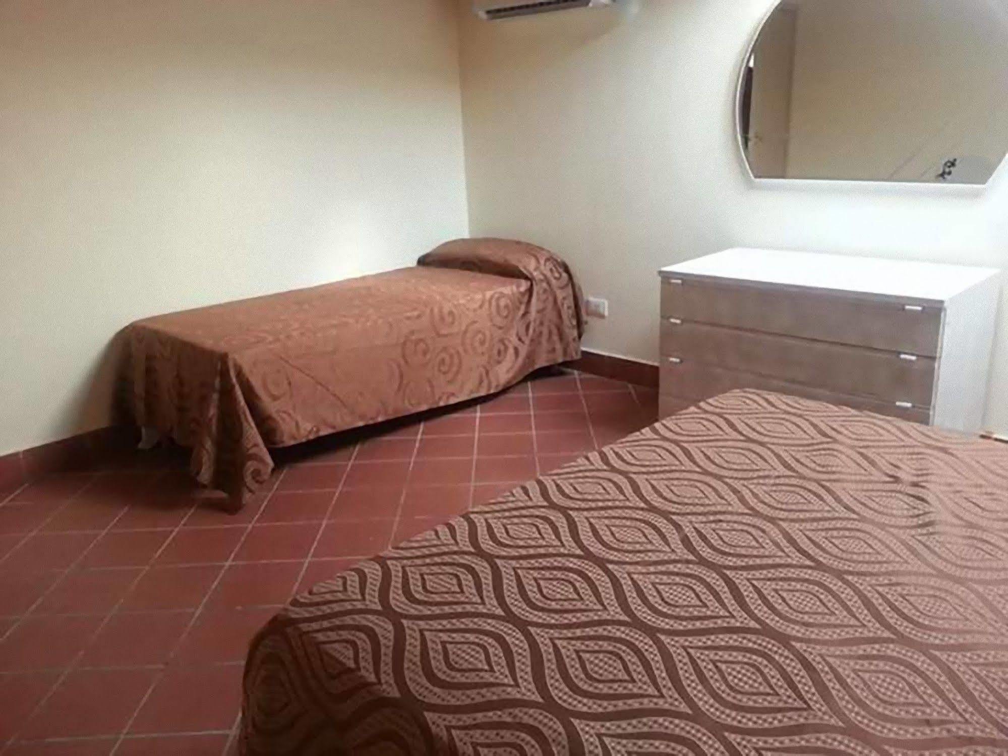 Palermo Centro Zoe Bed & Breakfast Exterior photo